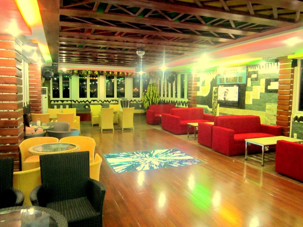 Ha Oanh 2 Hotel Хошимин Экстерьер фото