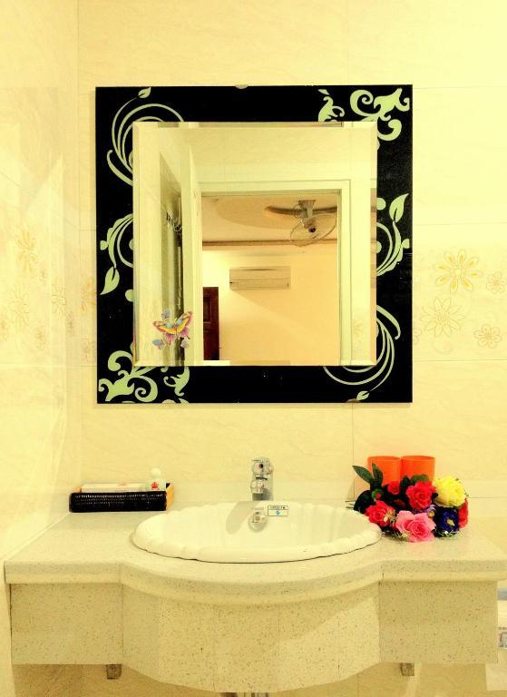 Ha Oanh 2 Hotel Хошимин Номер фото