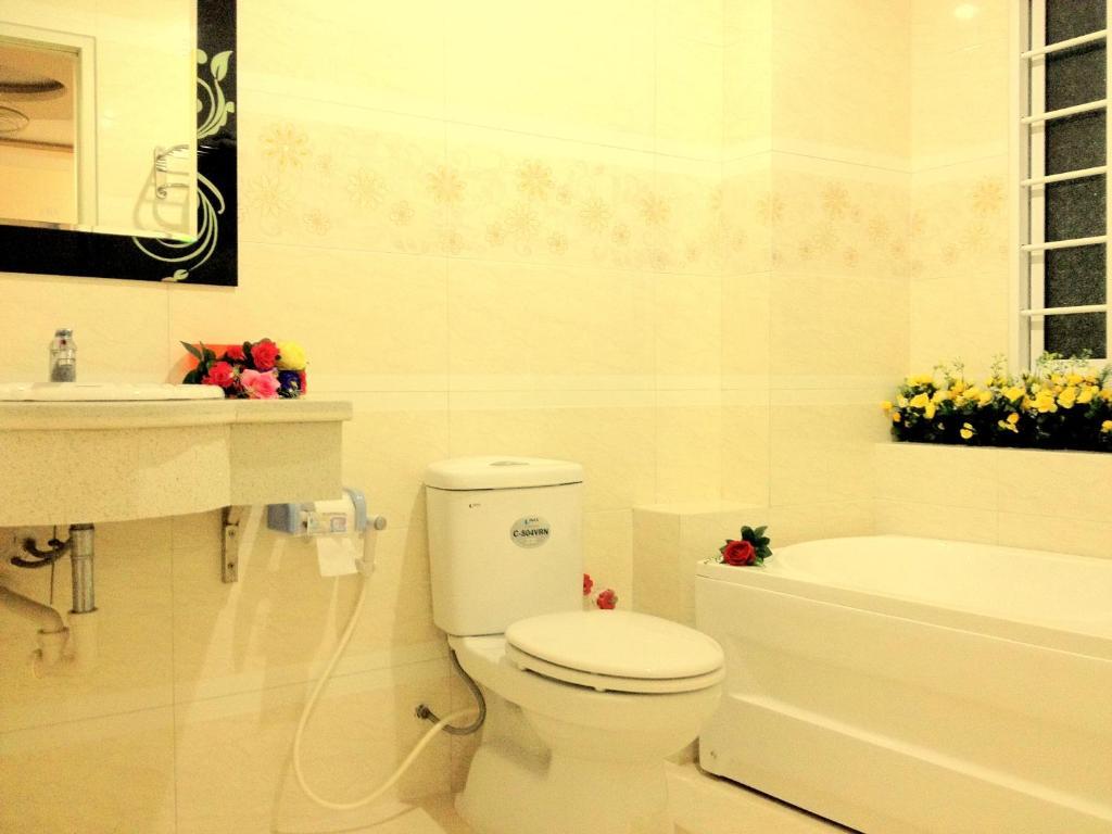 Ha Oanh 2 Hotel Хошимин Номер фото