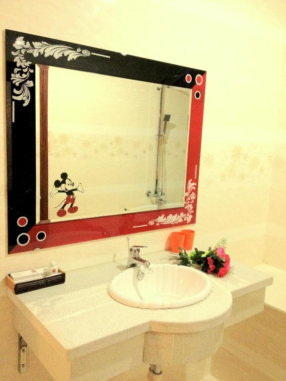 Ha Oanh 2 Hotel Хошимин Номер фото