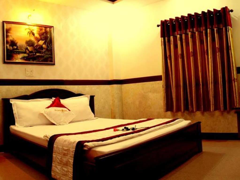 Ha Oanh 2 Hotel Хошимин Экстерьер фото